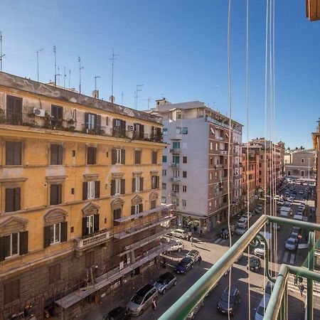 Casa Di Luca _ 3 Bdr Apartment Рим Экстерьер фото