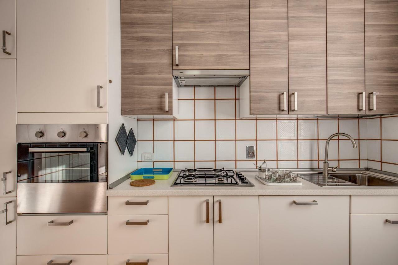Casa Di Luca _ 3 Bdr Apartment Рим Экстерьер фото
